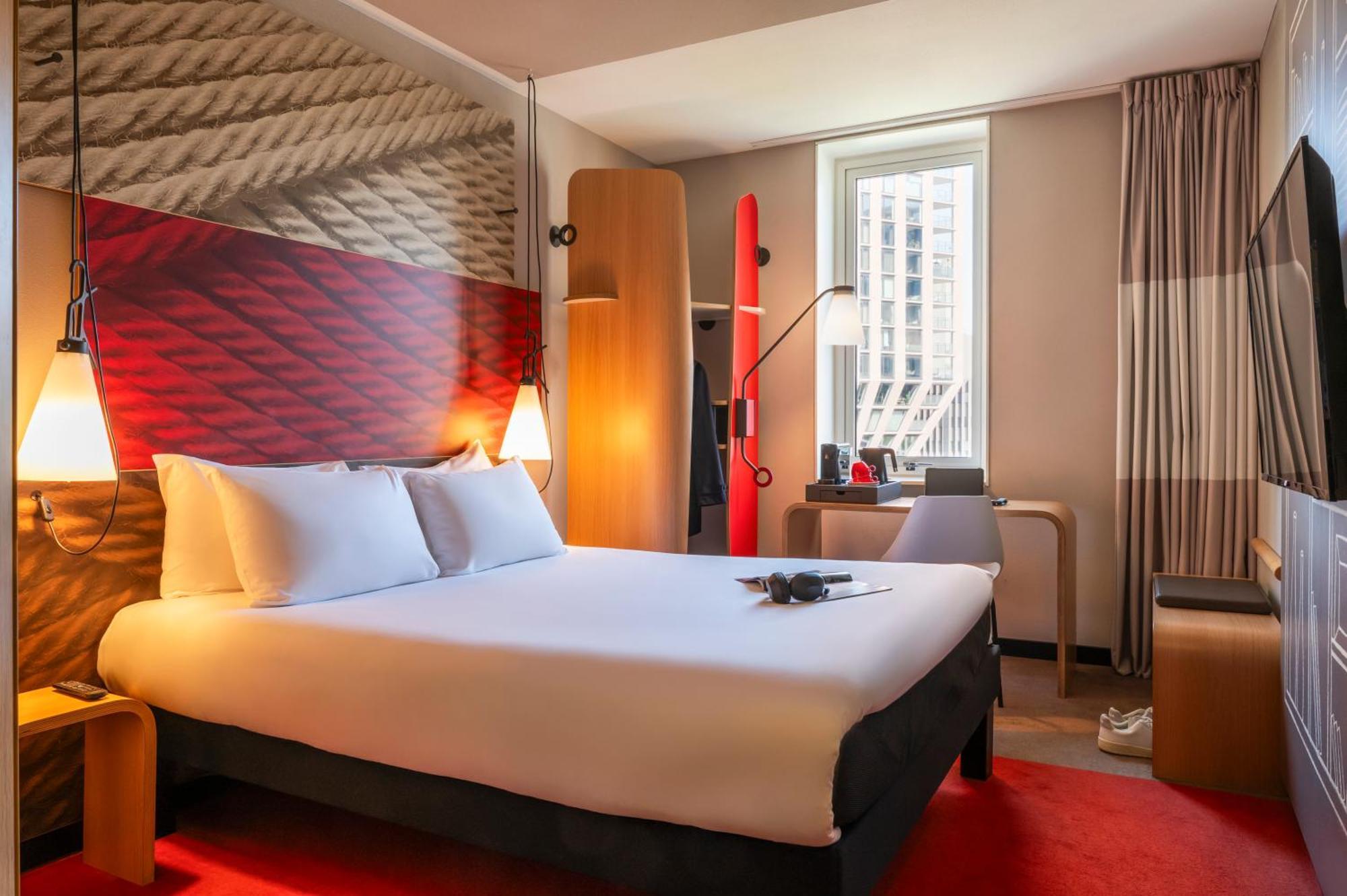 Hotel Ibis Centre 3*