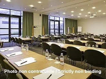 ibis Rotterdam City Centre 